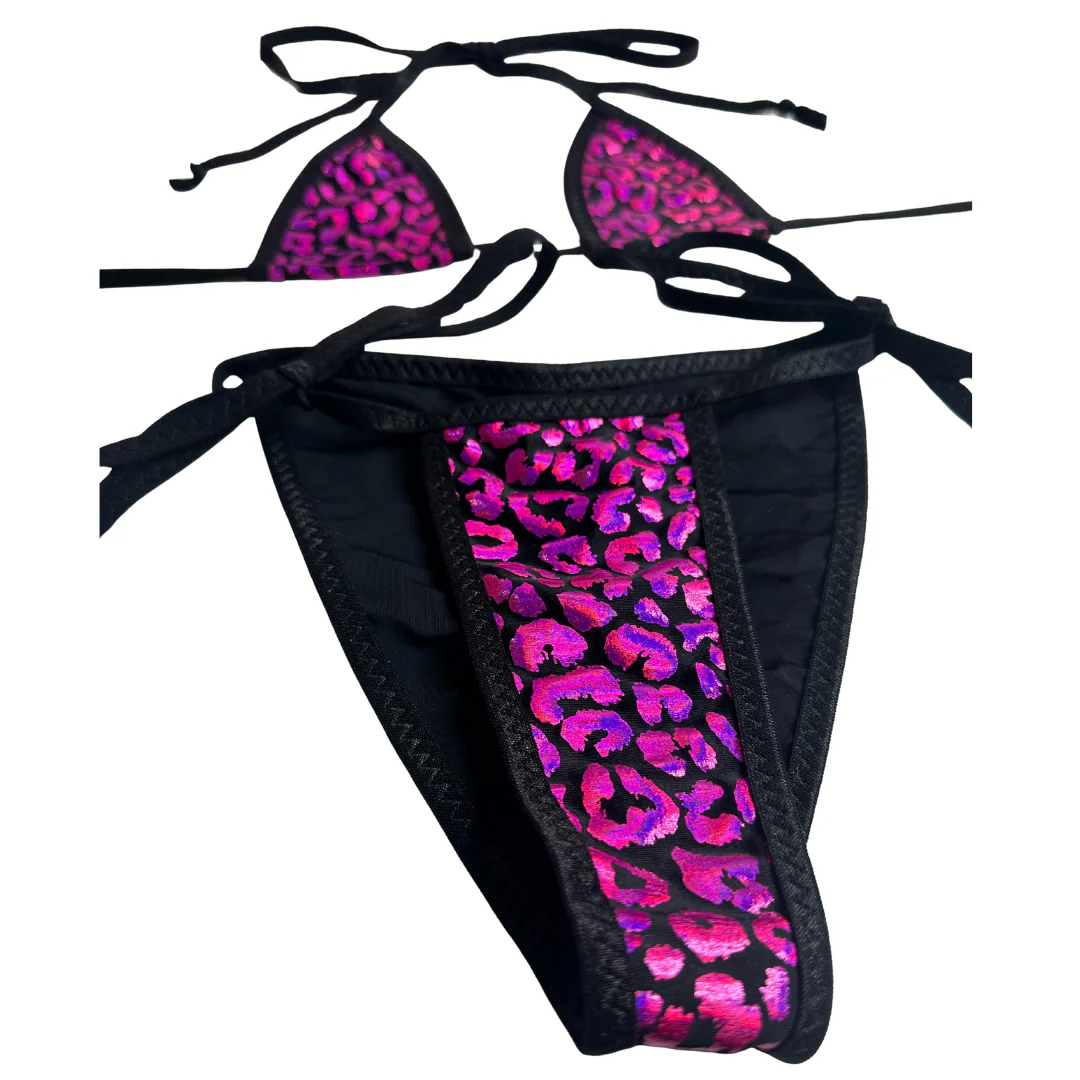 Holographic Burgandy Leopard - Black - 2 piece scrunch butt set - Image 3